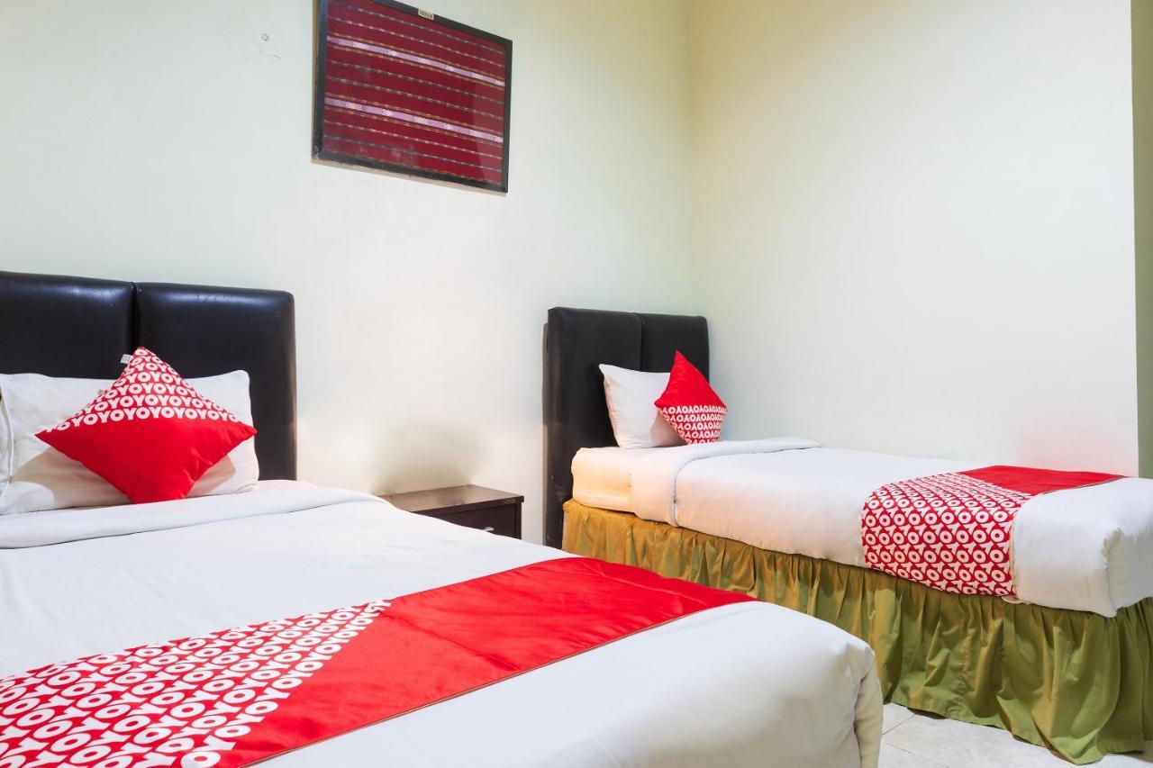 Super Oyo 1682 Greenia Hotel Kupang  Esterno foto
