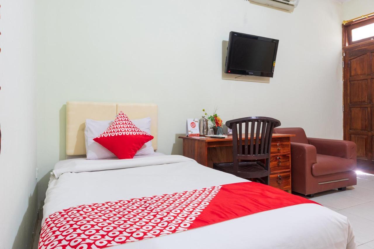 Super Oyo 1682 Greenia Hotel Kupang  Esterno foto