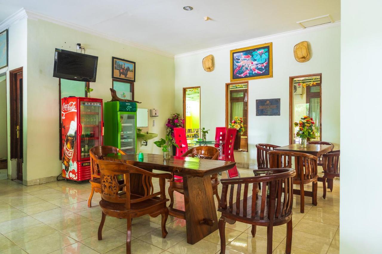 Super Oyo 1682 Greenia Hotel Kupang  Esterno foto