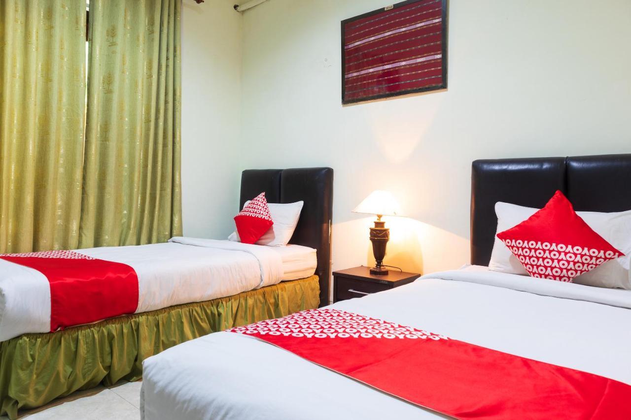 Super Oyo 1682 Greenia Hotel Kupang  Esterno foto